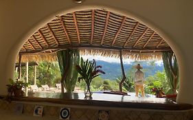Las Nubes Natural Energy Resort